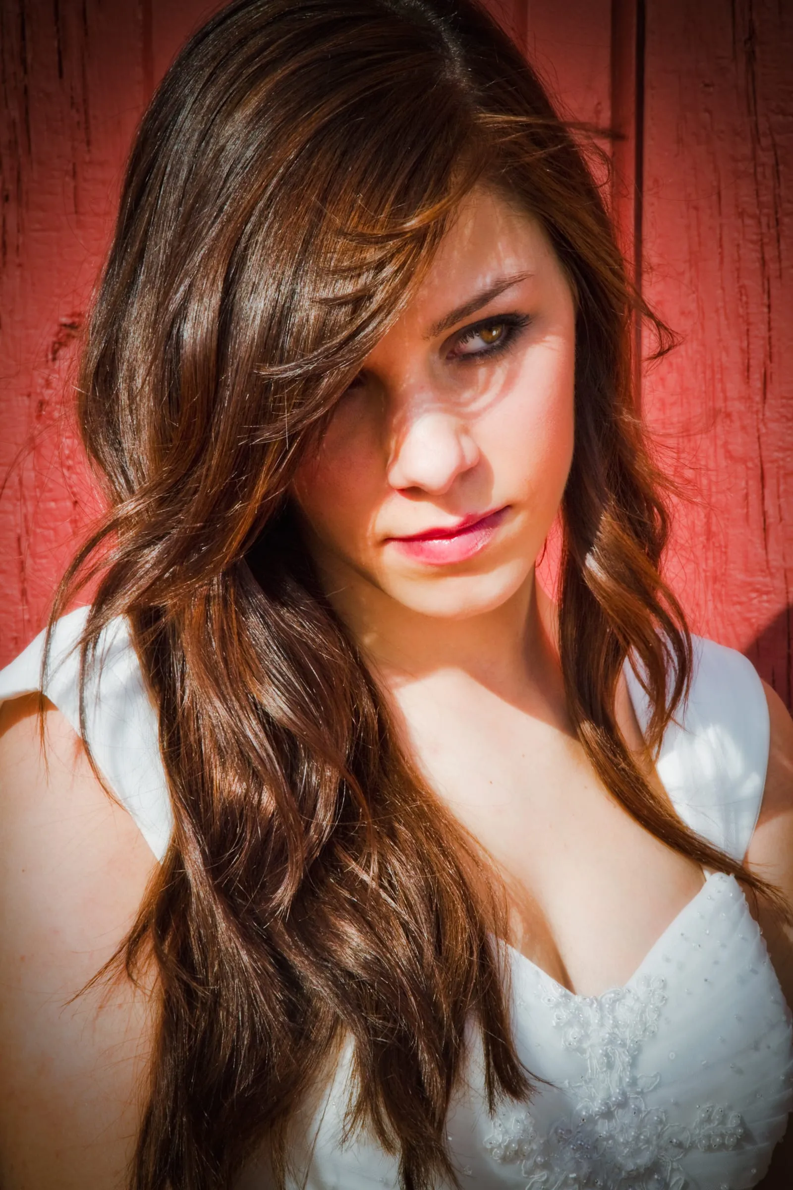 Close portrait of a bride with long brown hair